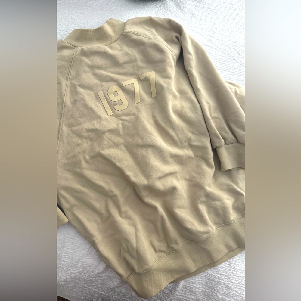 Essential Short Sleeve Crewneck